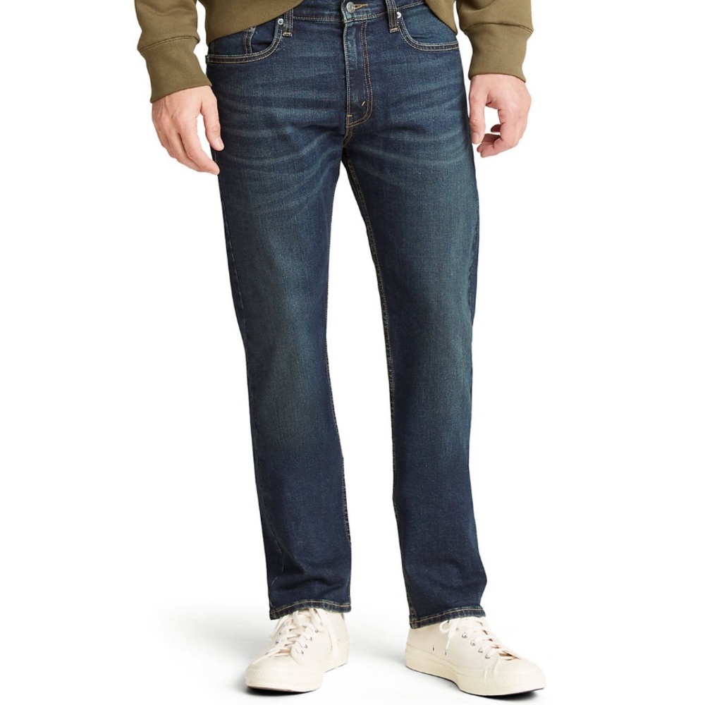 Signature by Levi Strauss & Co. Men's Straight Fit Jeans